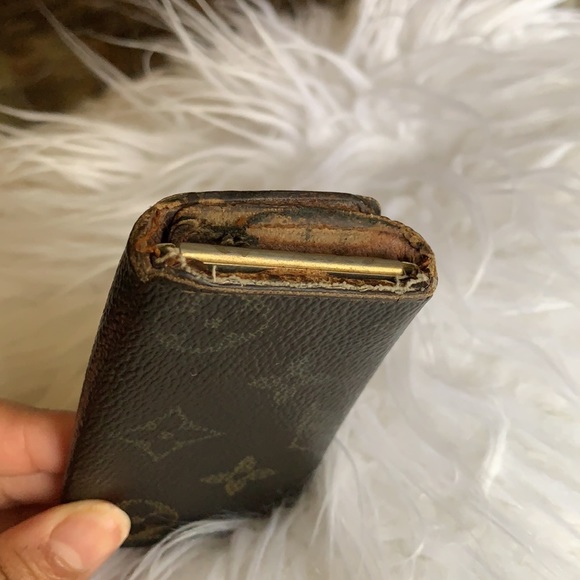 ⚜️Authentic Louis Vuitton Key Holder⚜️ - Picture 4 of 8